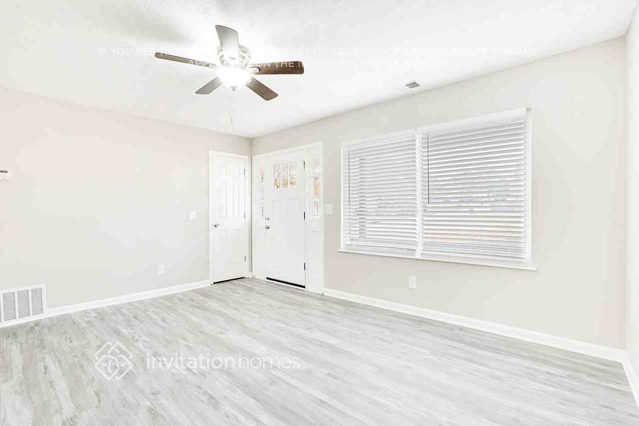 3197 Delhi Dr - Photo 3 of 25