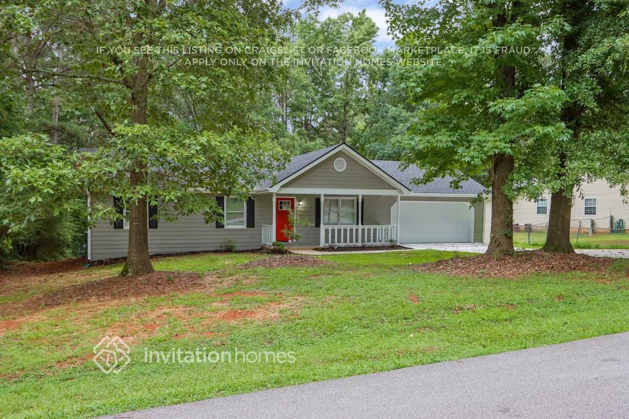 300 E Country Woods Dr - Photo 2 of 26