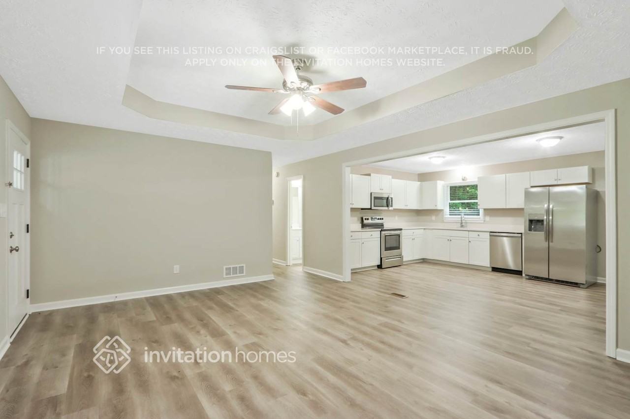 300 E Country Woods Dr - Photo 7 of 26