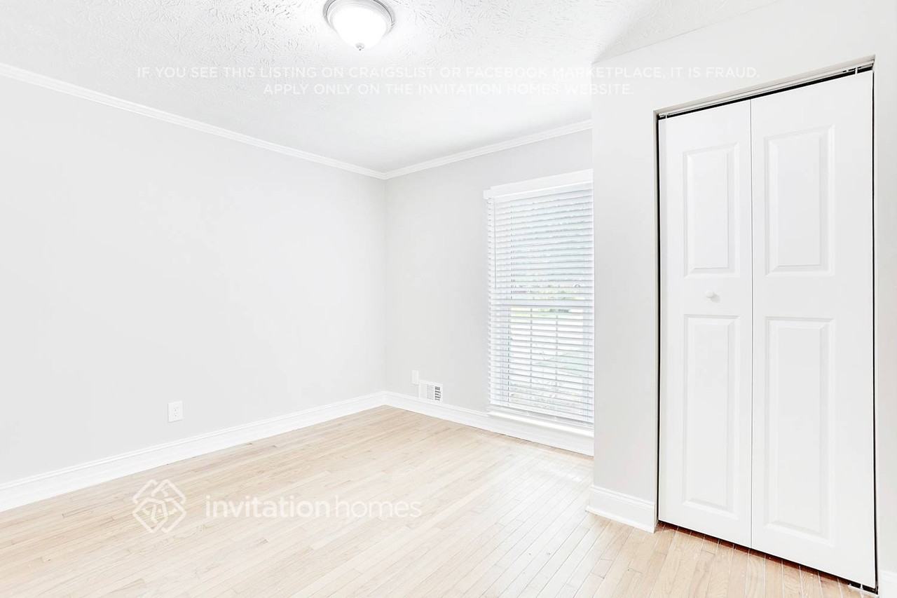 562 Rollingwood Dr - Photo 7 of 14