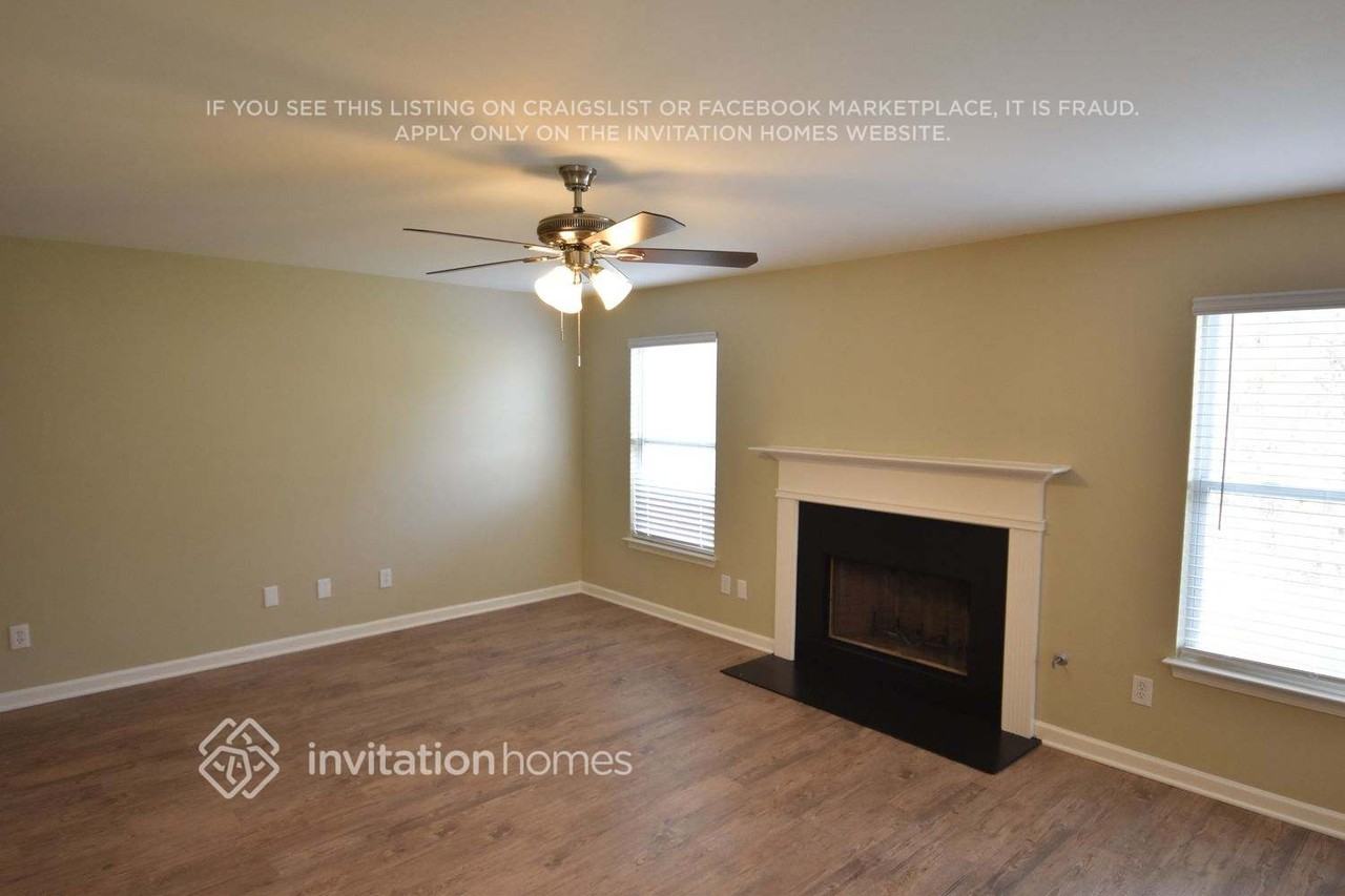 2535 Wrangler Dr Sw - Photo 2 of 10