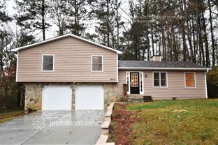 1820 Suwanee Ridge Ct - Photo 1 of 1