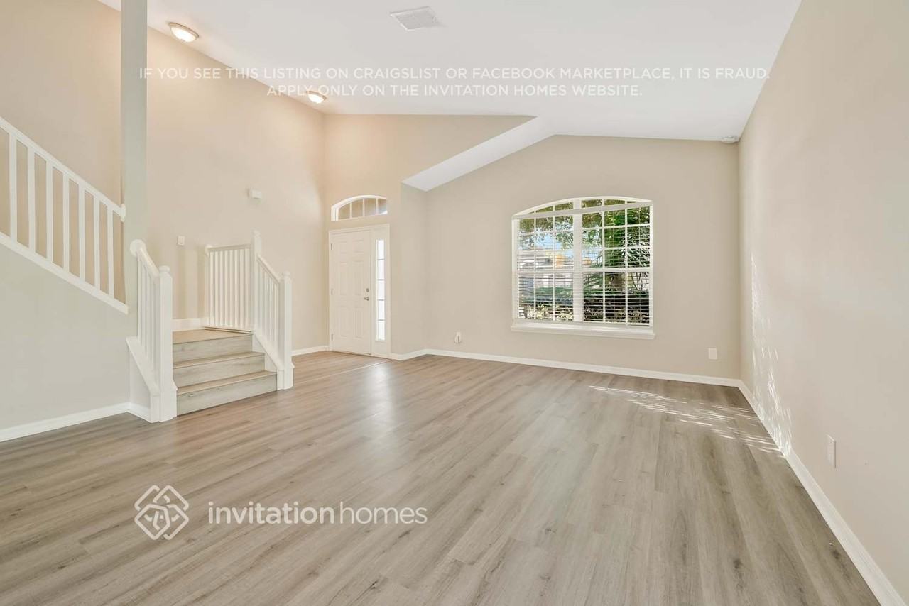 2233 Victoria Falls Dr - Photo 3 of 24