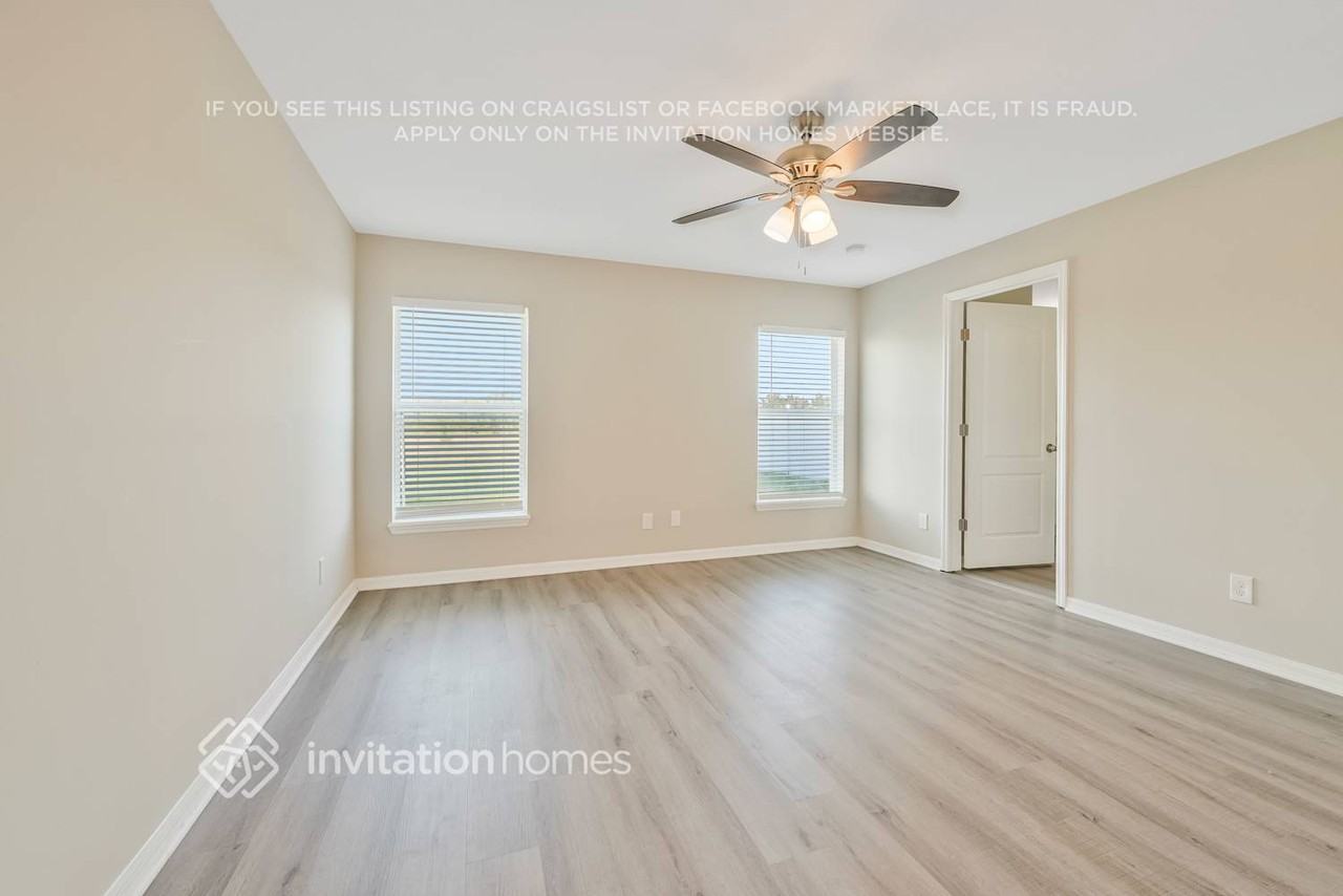 2233 Victoria Falls Dr - Photo 7 of 24