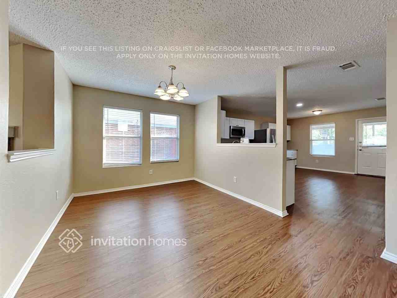 5213 Newcastle Ln - Photo 5 of 18