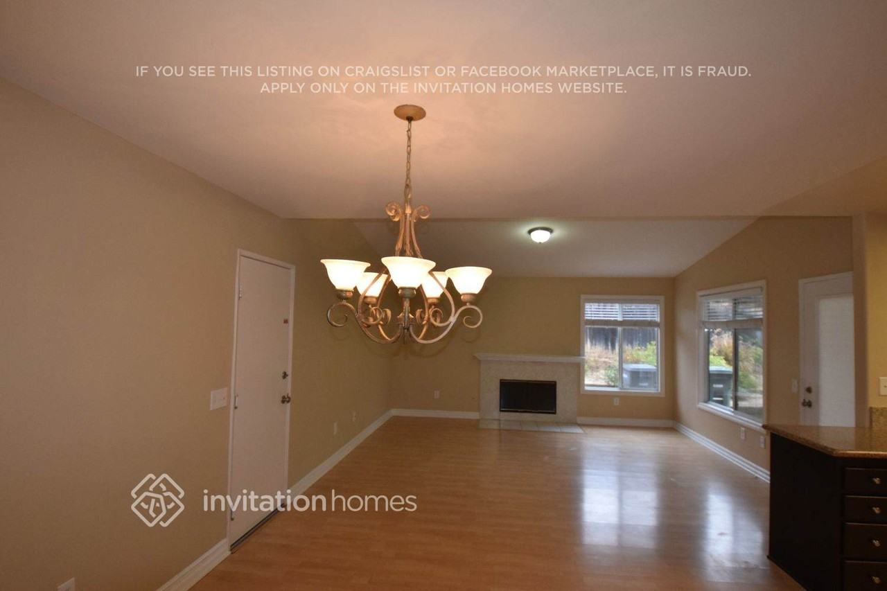 29020 Rolando St - Photo 6 of 14