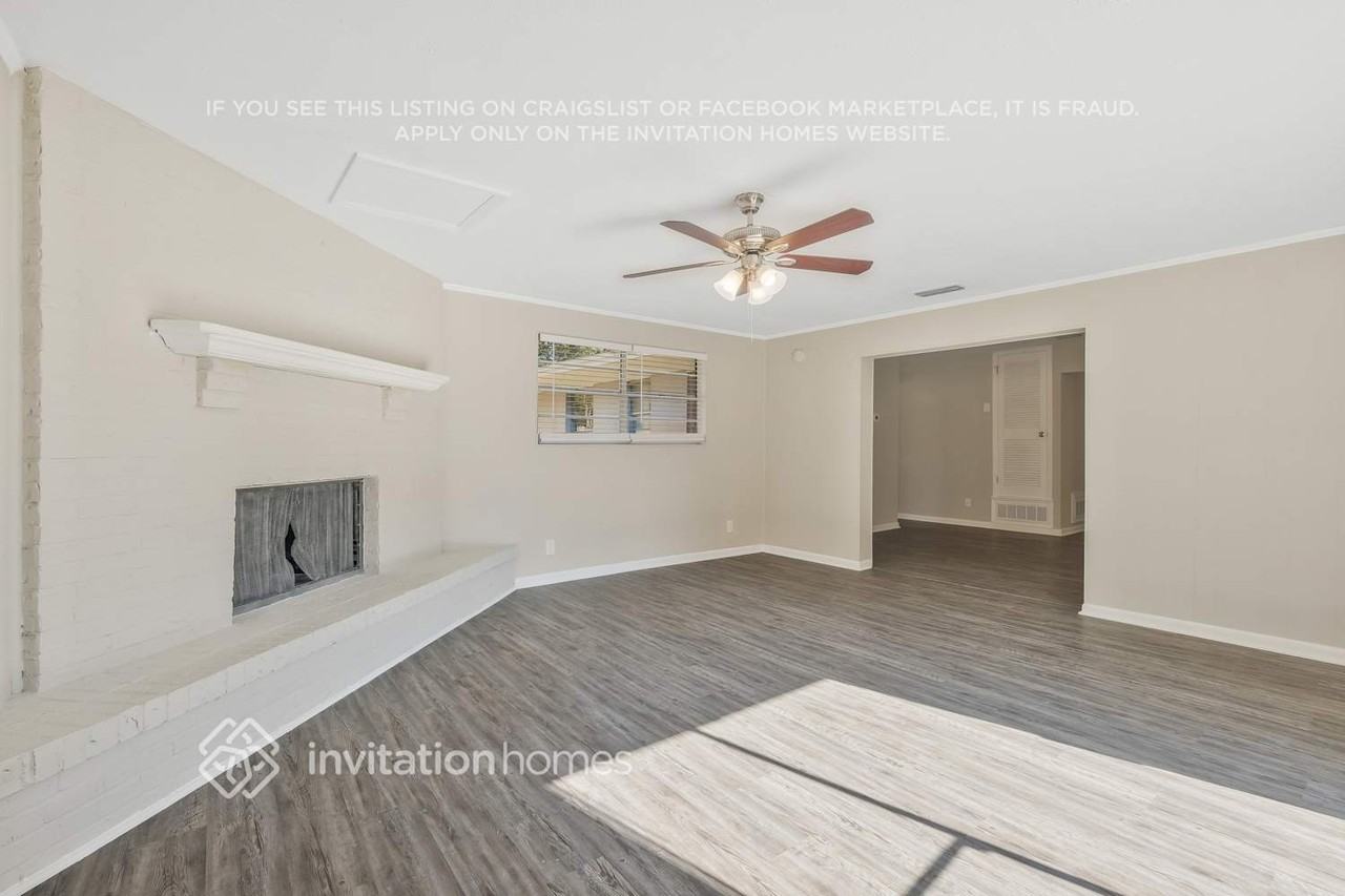 5028 Mcmanus Dr - Photo 6 of 26