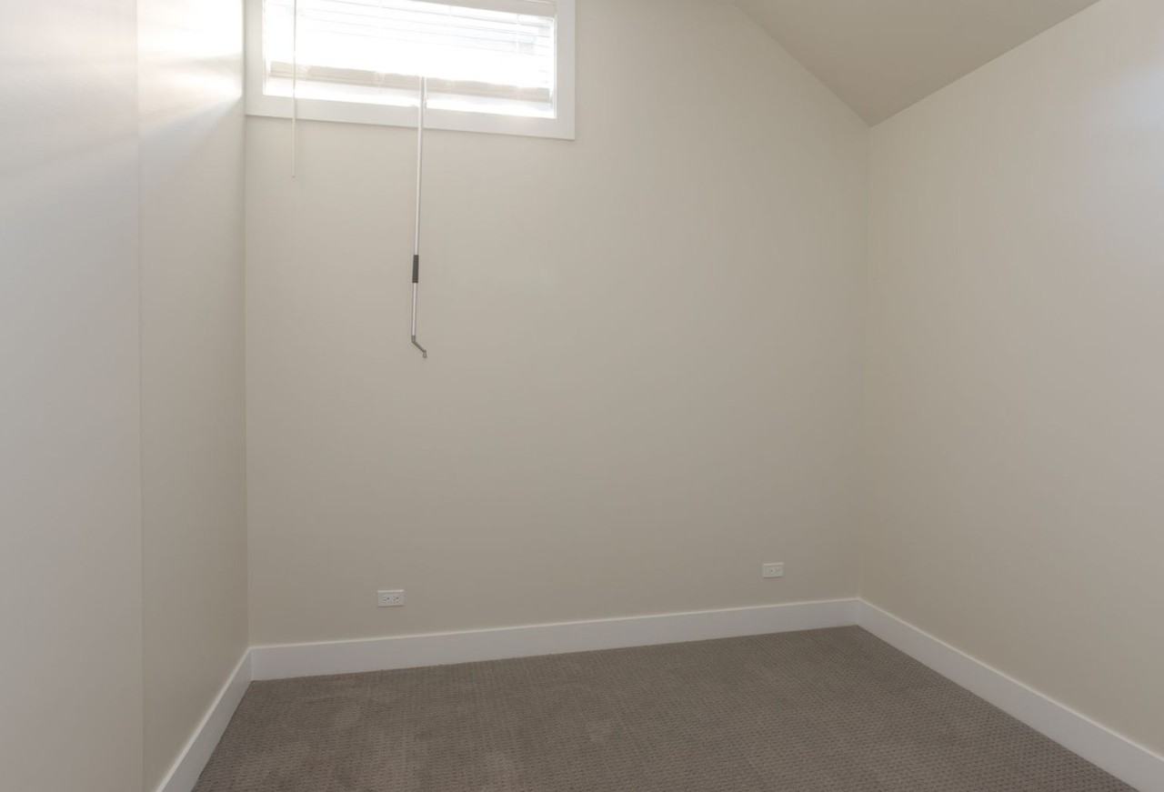 N Southport Ave & W Belden Ave - Photo 5 of 12