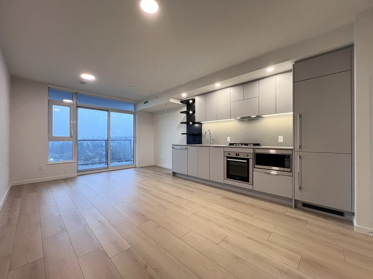 311 Alderson Avenue - Photo 2 of 17