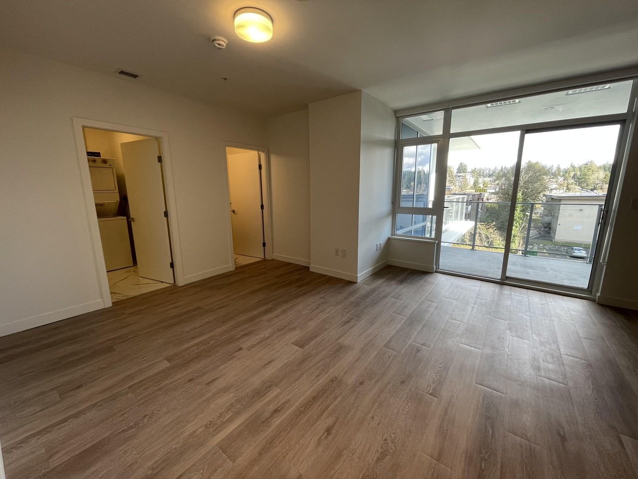 689 Whiting Way - Photo 2 of 5