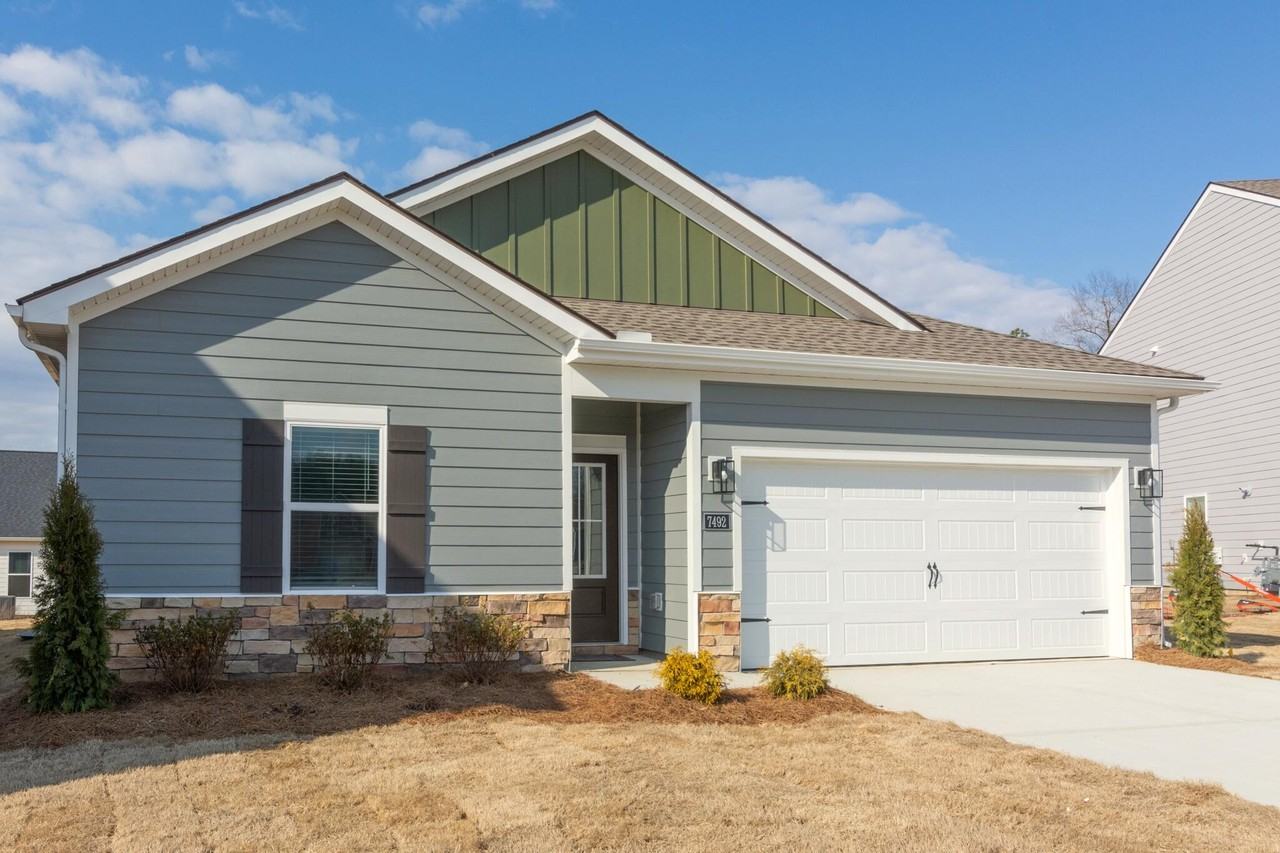 7492 Bendire Loop - Photo 3 of 31