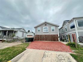 1701 17th St - Photo 1 of 1
