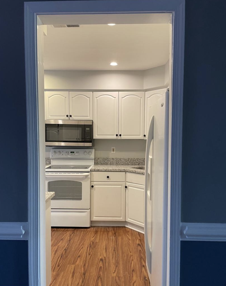 8048 Hilliard Dr #1 - Photo 3 of 11
