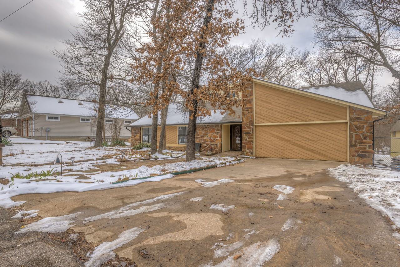 630 S 276th East Ave #1 - Photo 4 of 50