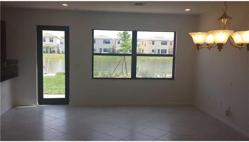 661 Ne 191st Ter - Photo 3 of 7