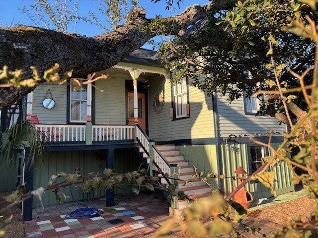 1220 Avenue K - Photo 4 of 17