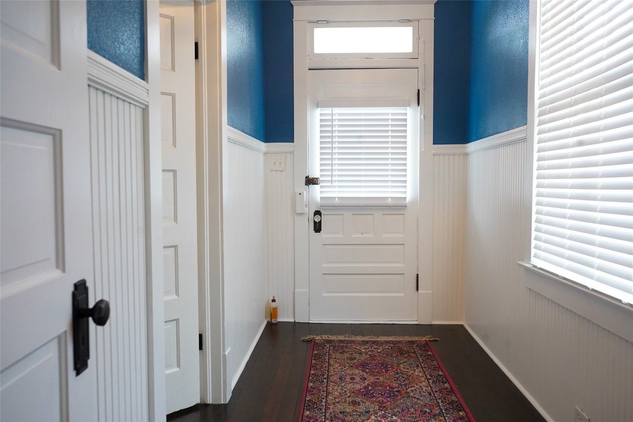 2 2826 Avenue P1/2 - Photo 3 of 22