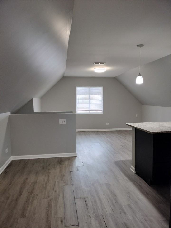 8320 S Muskegon Ave #3 - Photo 4 of 15