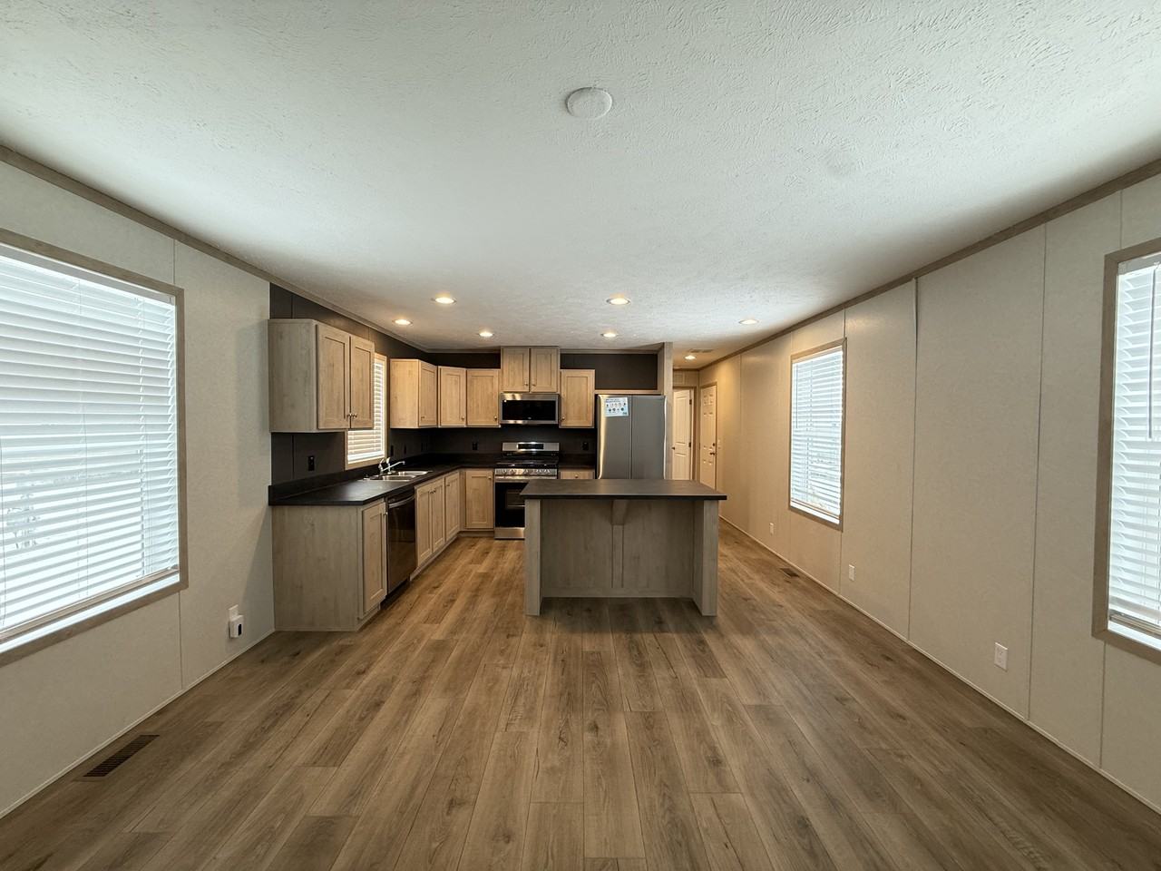 29778 W Essex Ct #109 - Photo 3 of 29