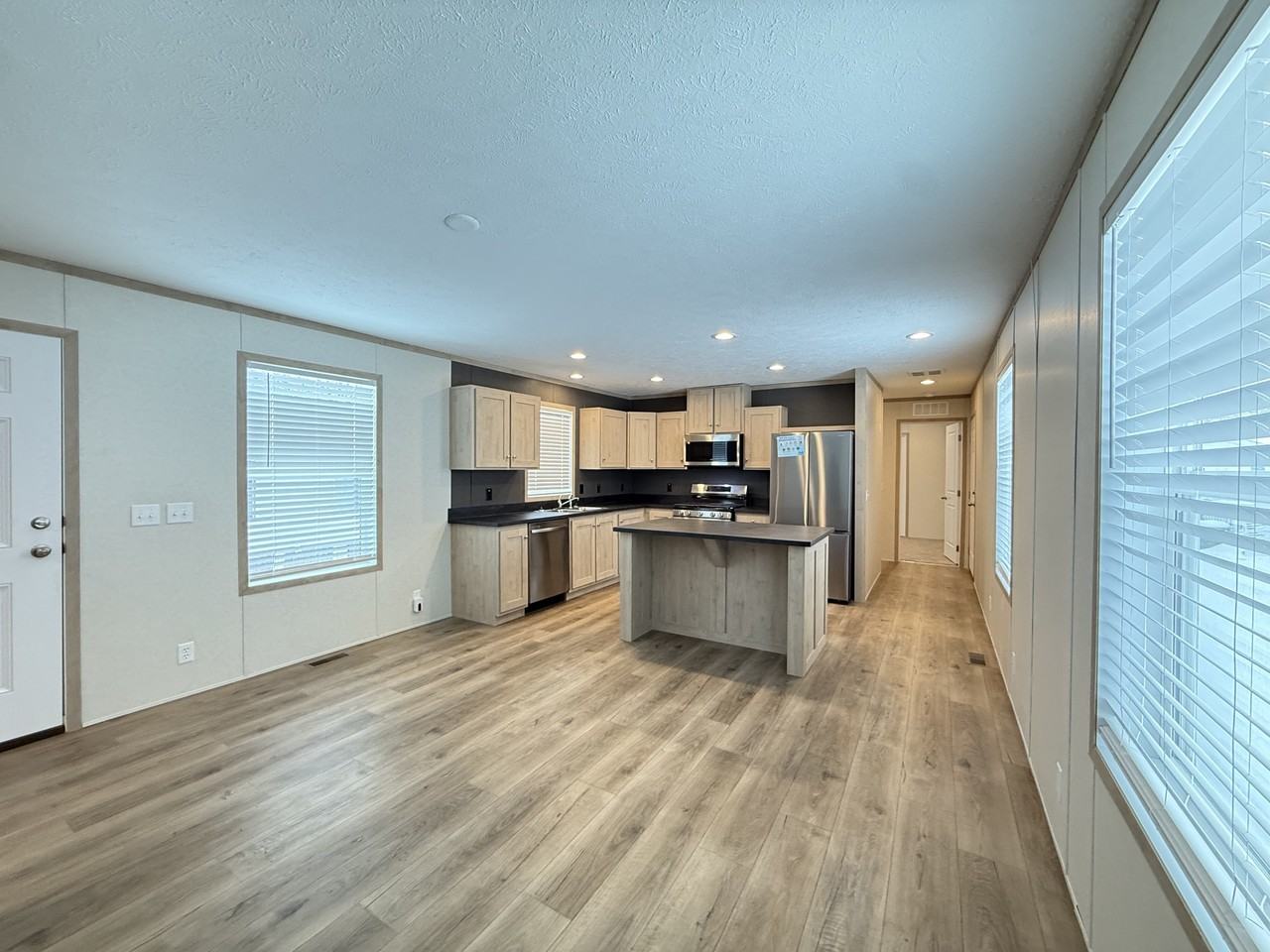 29778 W Essex Ct #109 - Photo 4 of 29