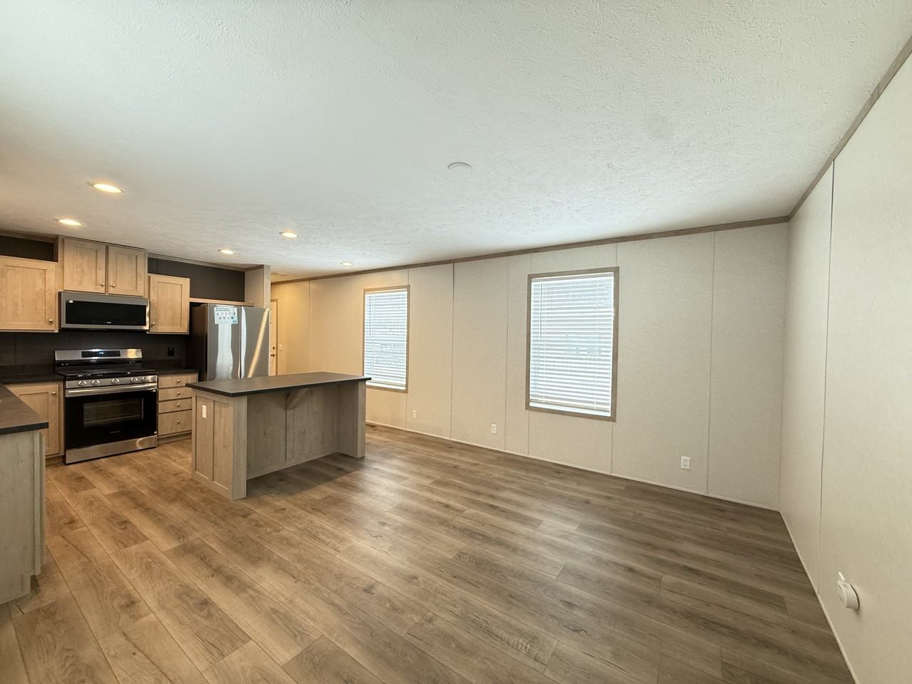 29778 W Essex Ct #109 - Photo 5 of 29