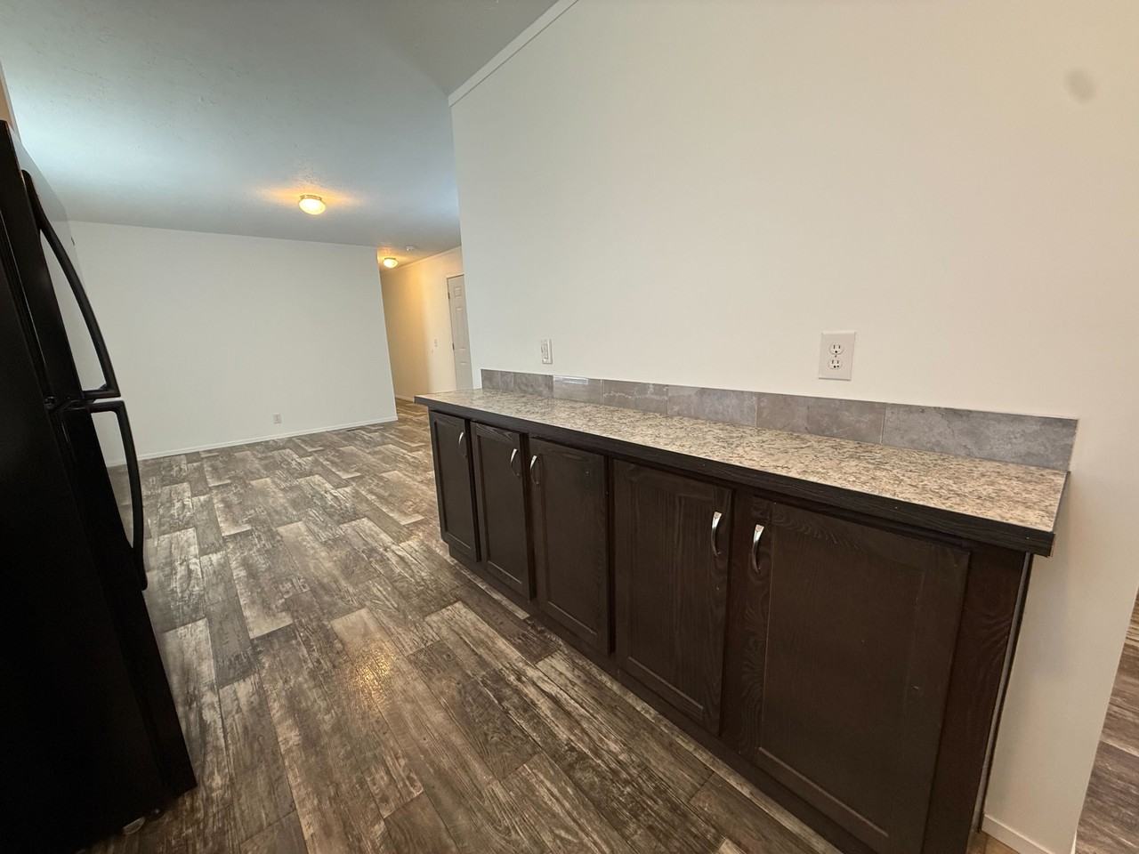 11719 Cascade Cir #101 - Photo 5 of 26