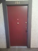 featured image of 3146 Lakeside Dr #101