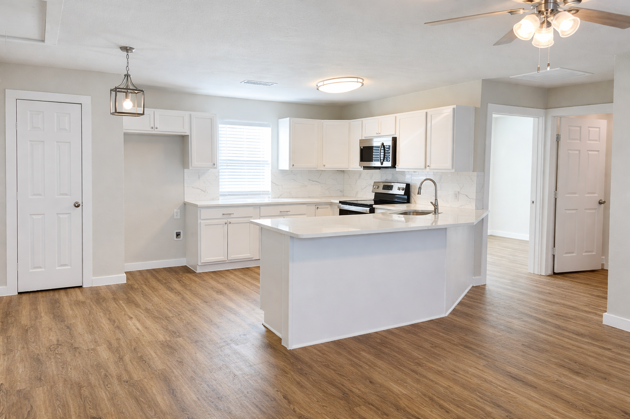 383 Mcilrath #A - Photo 2 of 22
