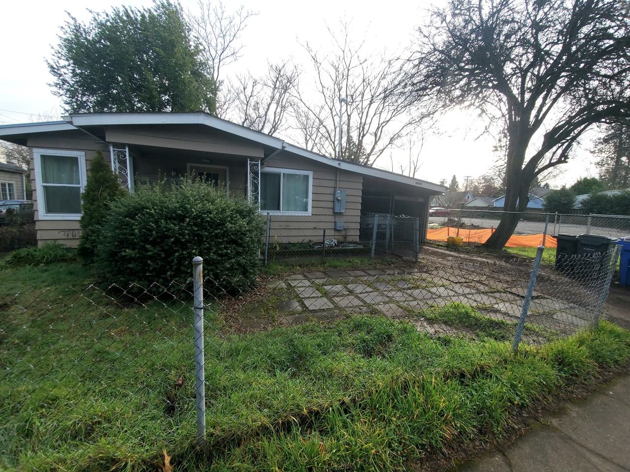 4720 Southeast 52nd Avenue #B - Photo 2 of 19