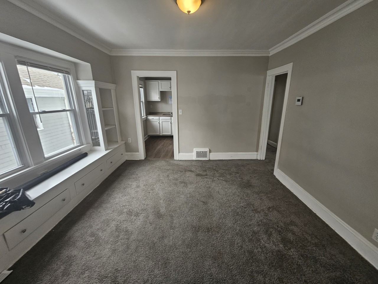 931 Helmsdale Rd - Photo 7 of 23