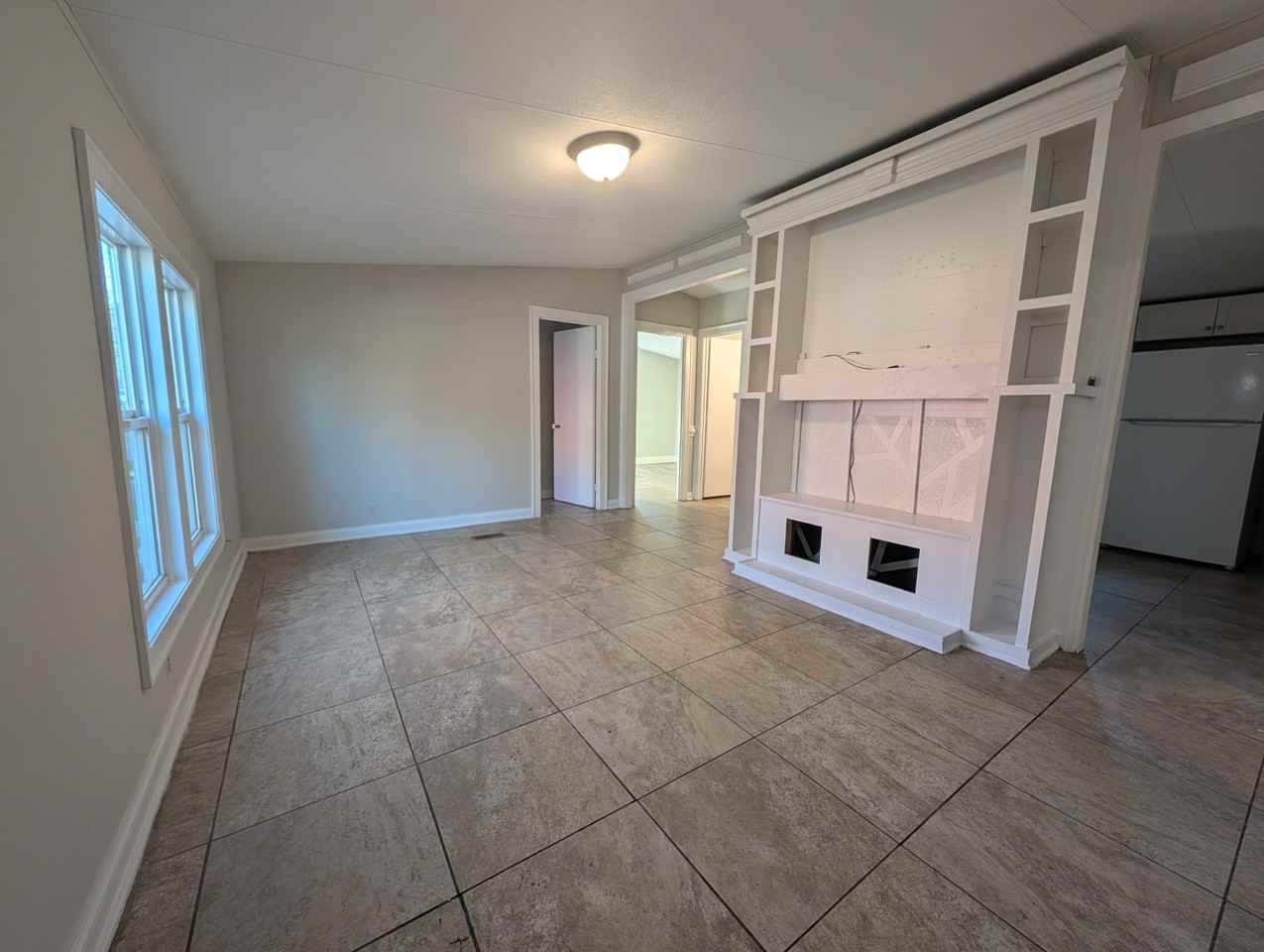 1118 Parker St #1118 - Photo 3 of 10