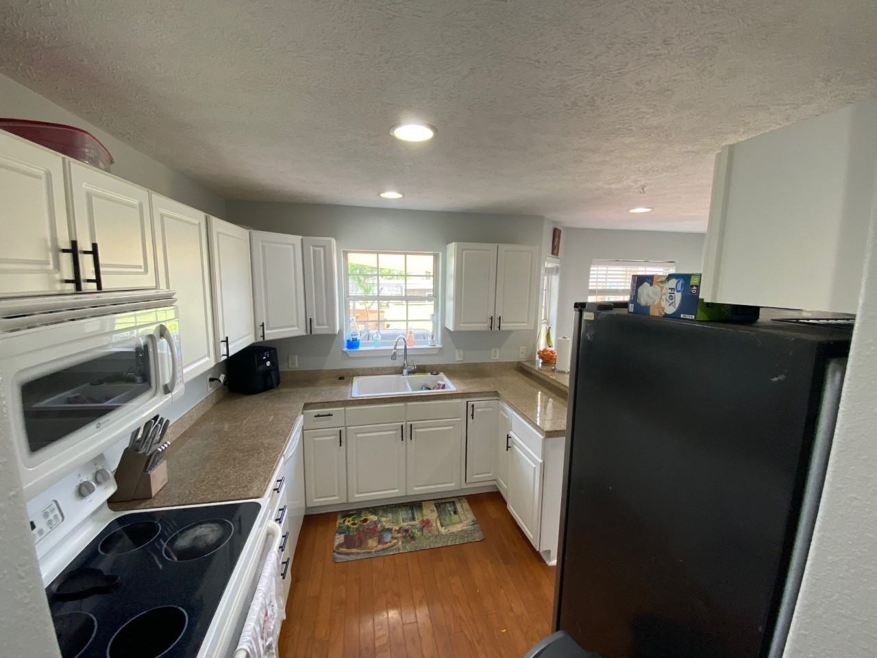 5413 Nicole Blvd #1 - Photo 3 of 21