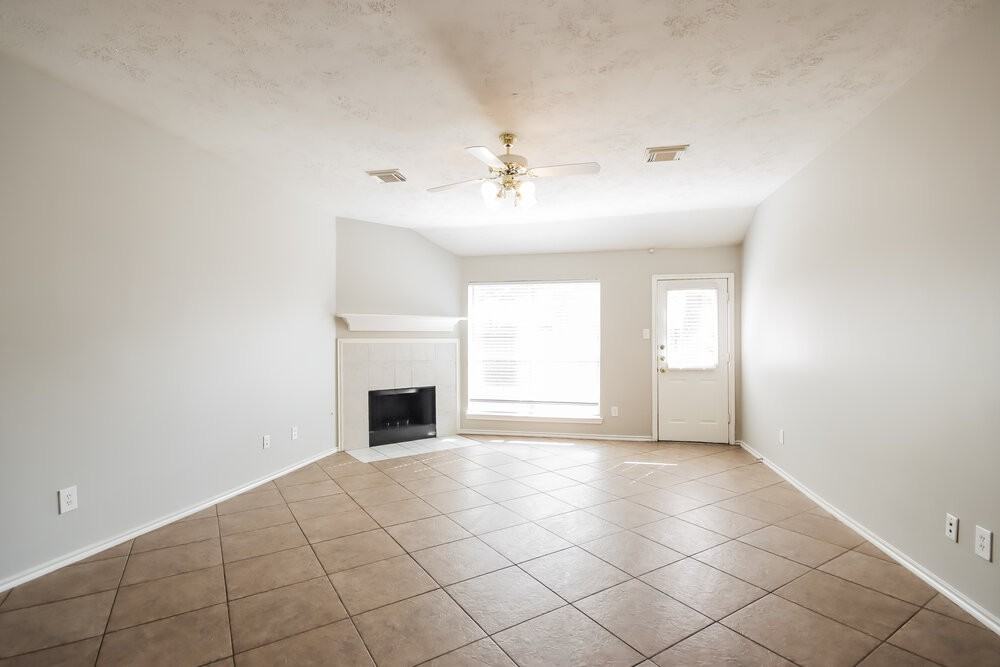 5506 Timbers Quail Dr - Photo 3 of 16