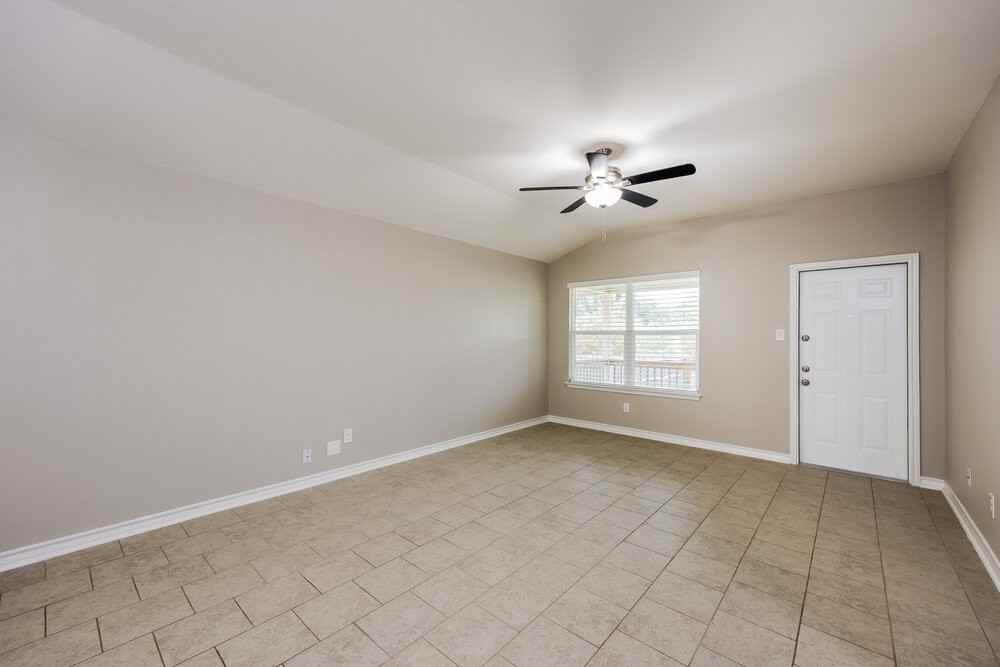 12114 Pearl Jubilee - Photo 3 of 16