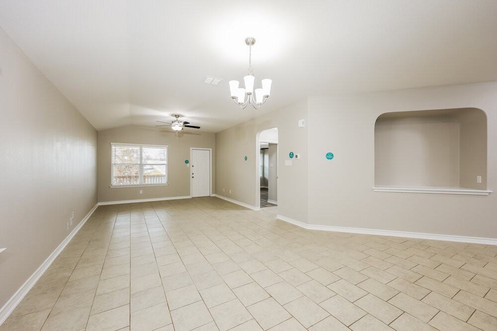 12114 Pearl Jubilee - Photo 5 of 16