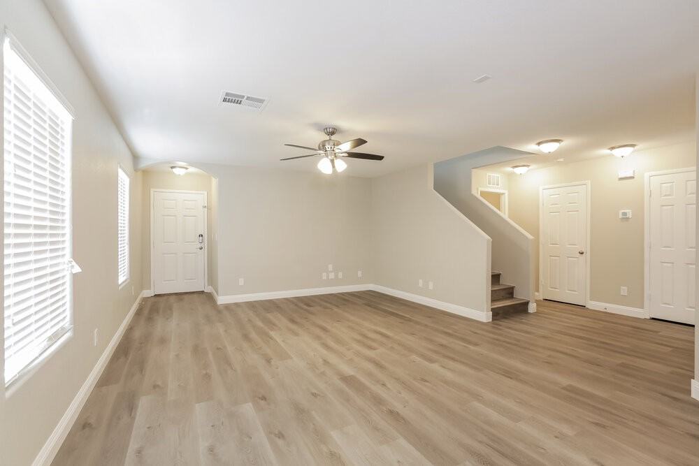 9256 Wild Stampede Ave - Photo 5 of 20