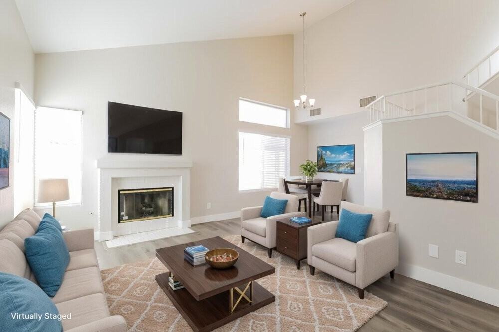 1701 Klamath Falls Way - Photo 4 of 20