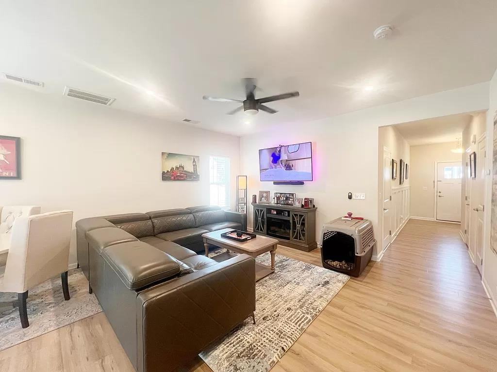 100 Lilywood Ct #1 - Photo 5 of 24