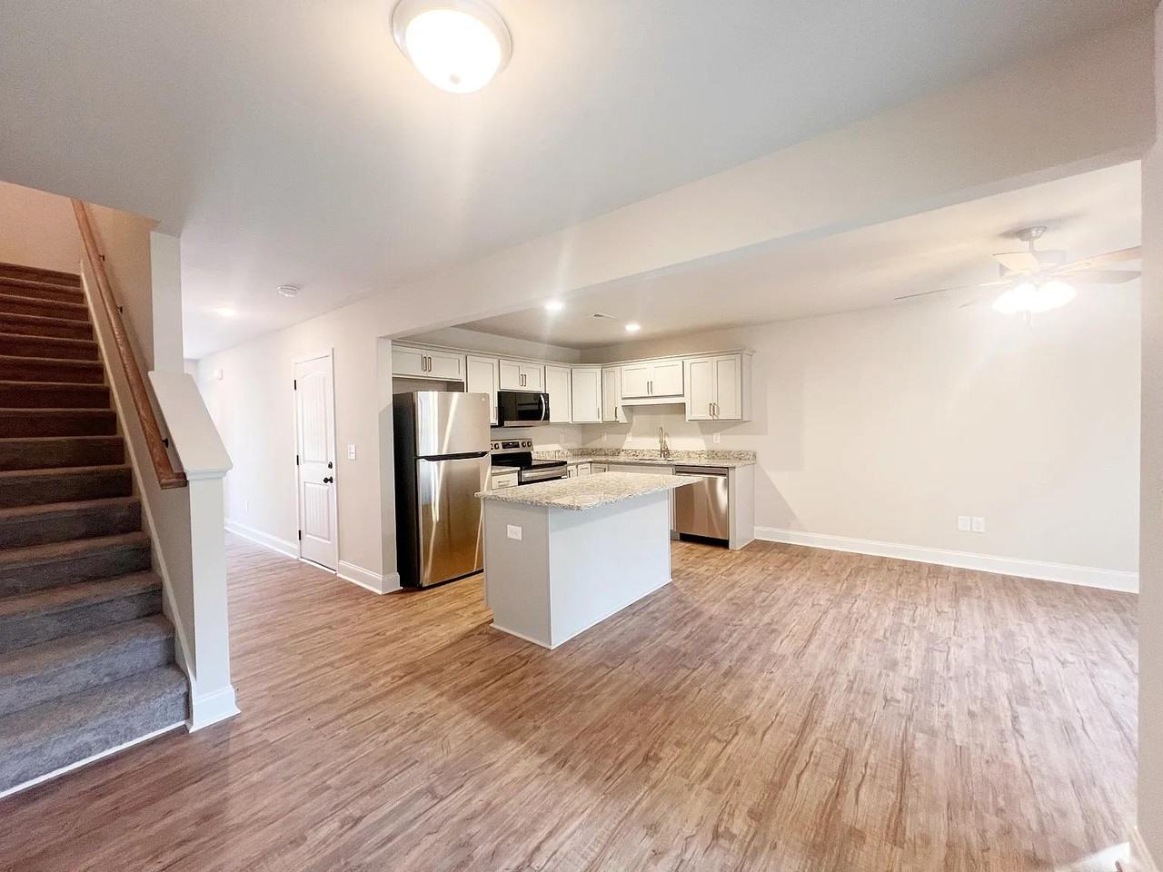 104 Keel Ln #1 - Photo 6 of 23