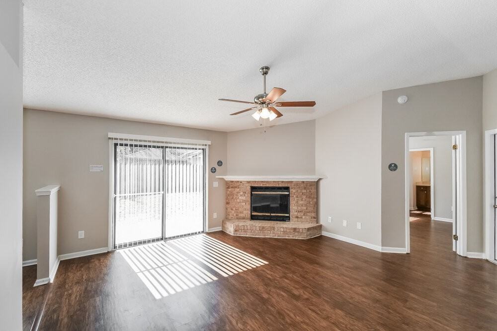 8134 Cumberland Gap Trl N - Photo 3 of 16