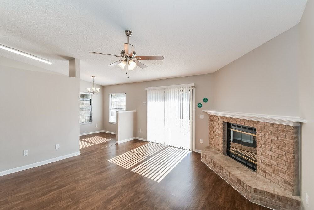 8134 Cumberland Gap Trl N - Photo 4 of 16