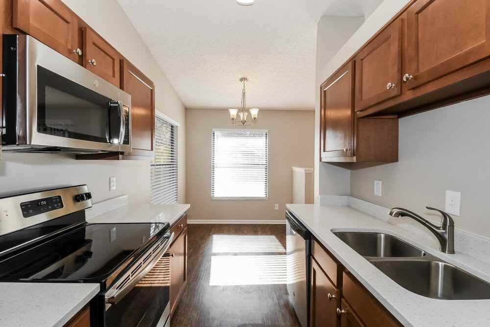 8134 Cumberland Gap Trl N - Photo 7 of 16