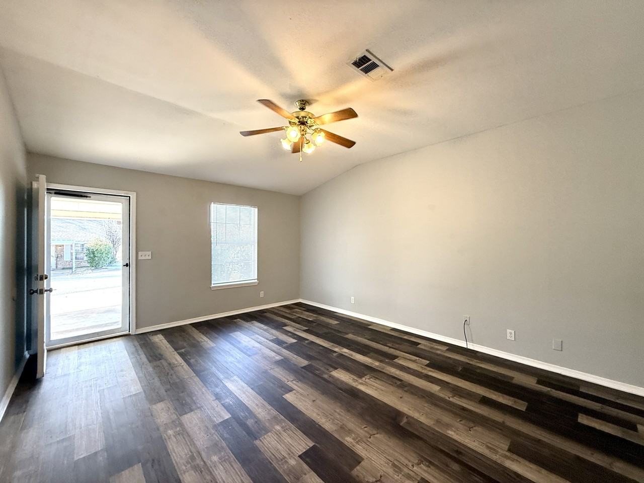 2412 Cimmarron Dr #1 - Photo 6 of 17