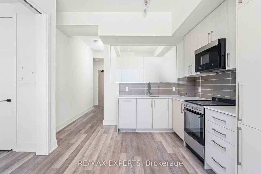 2075 King Road #537 - Photo 5 of 19