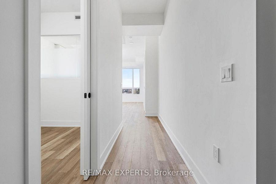 2075 King Road #537 - Photo 3 of 19