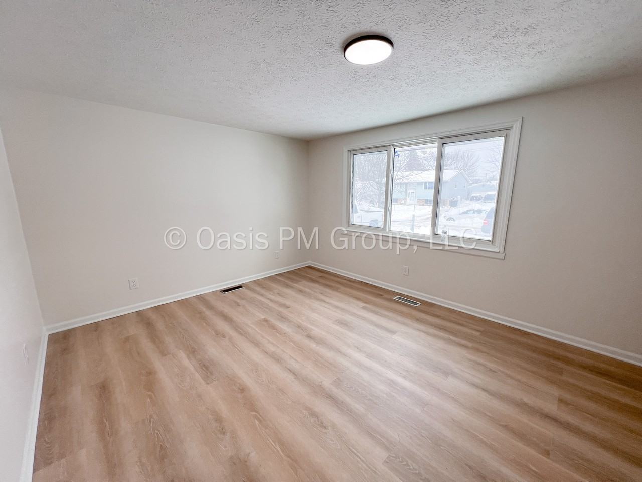 3983 Lynward Rd #1 - Photo 4 of 21