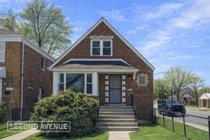 featured image of 7700 S Wood St