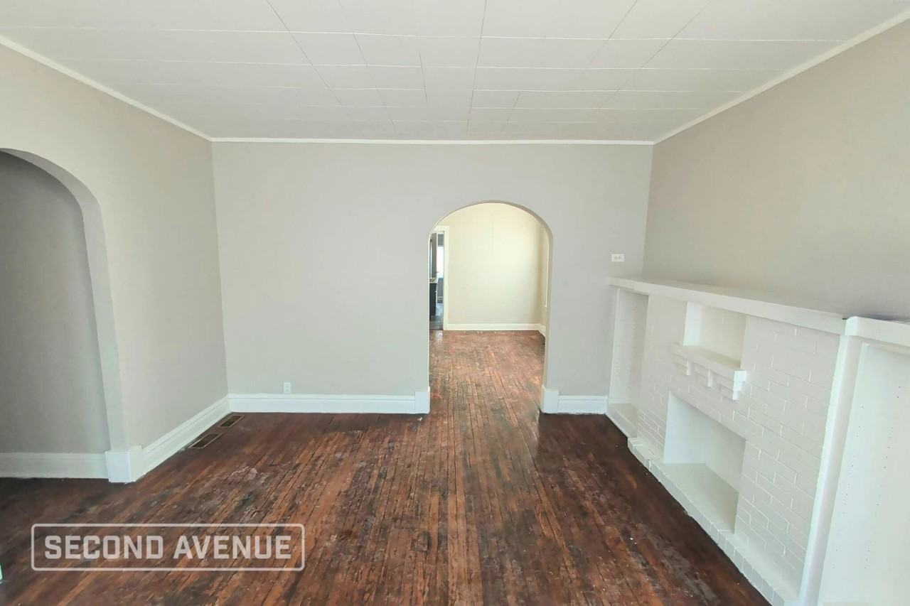 8725 S Bishop St - Photo 5 of 21