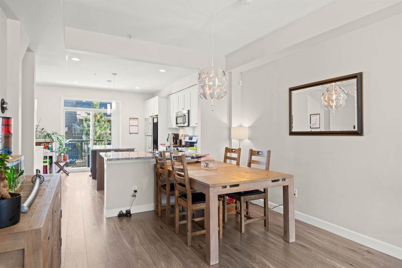 7059 210th St - Photo 5 of 18