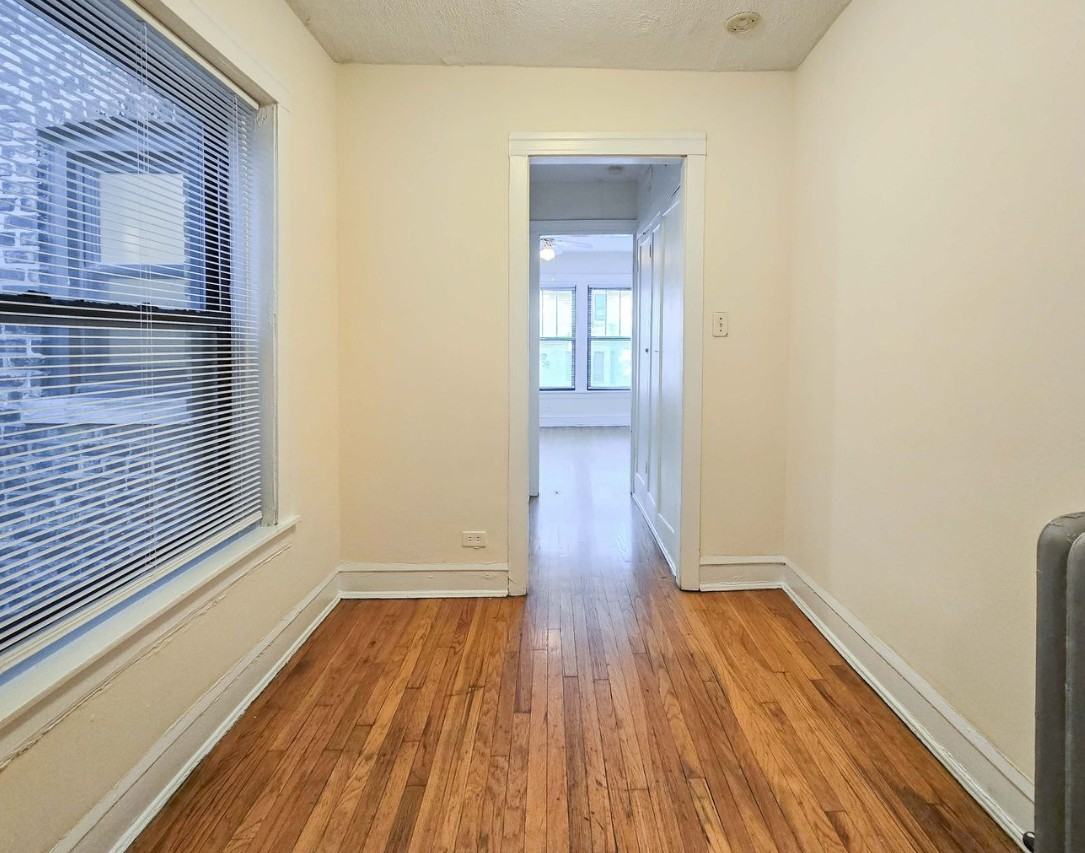 W Cornelia Ave & N Broadway - Photo 2 of 11